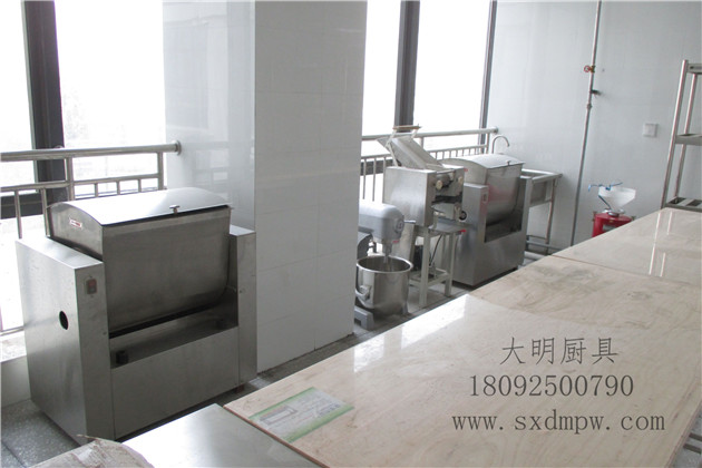 食堂廚房設(shè)備