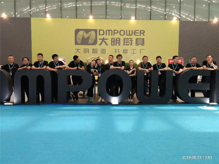 酒店廚房設(shè)備 酒店廚房設(shè)備